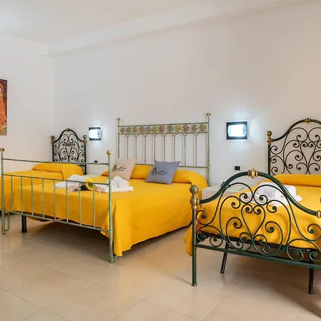 לינה וארוחת בוקר Tenuta Barone 4*